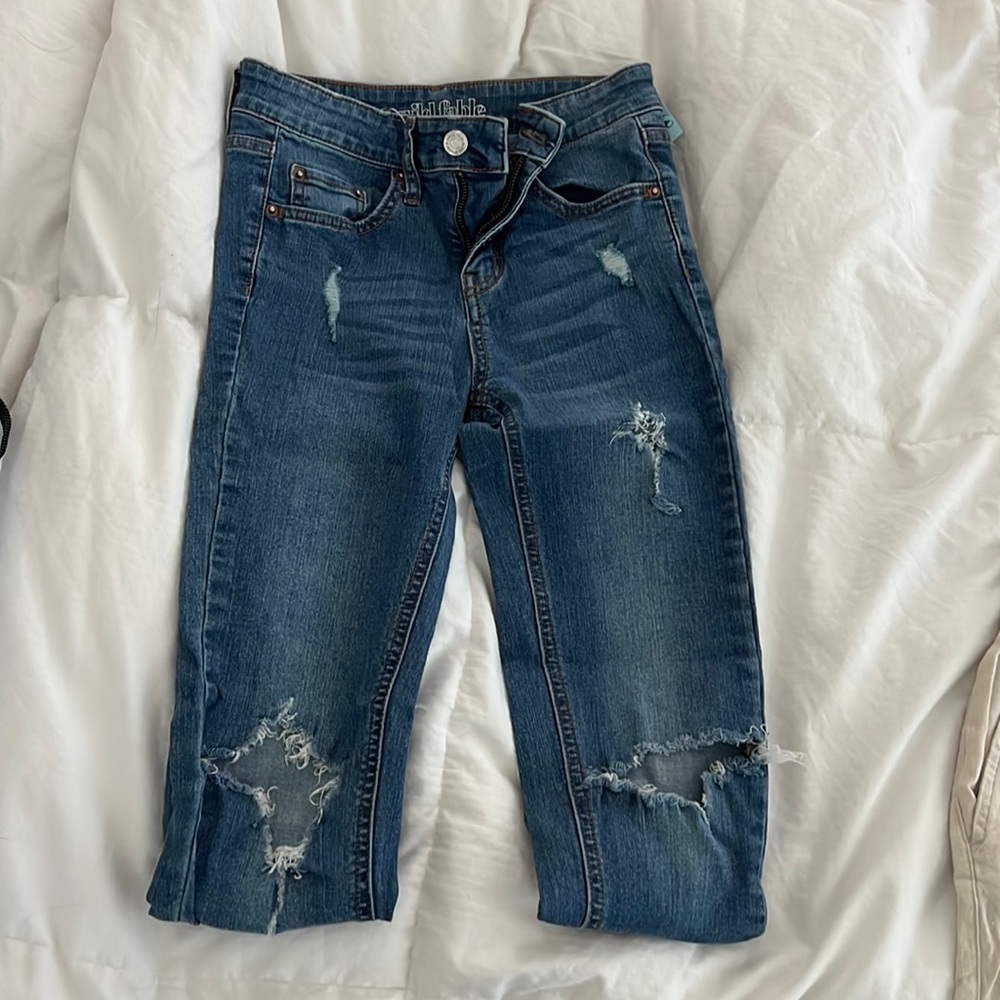 Size 00 ripped jeans